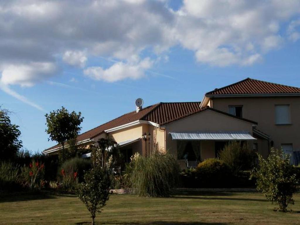Chambres D'Hotes De L'Auraine Limoges Exterior photo